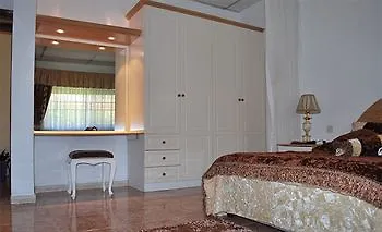 Hotel Khalifa Executive Suites Kampala