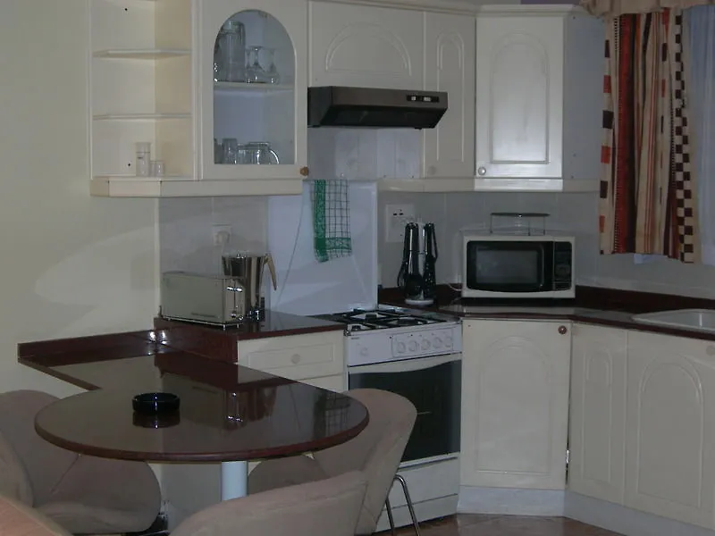 Khalifa Executive Suites Kampala 3*,